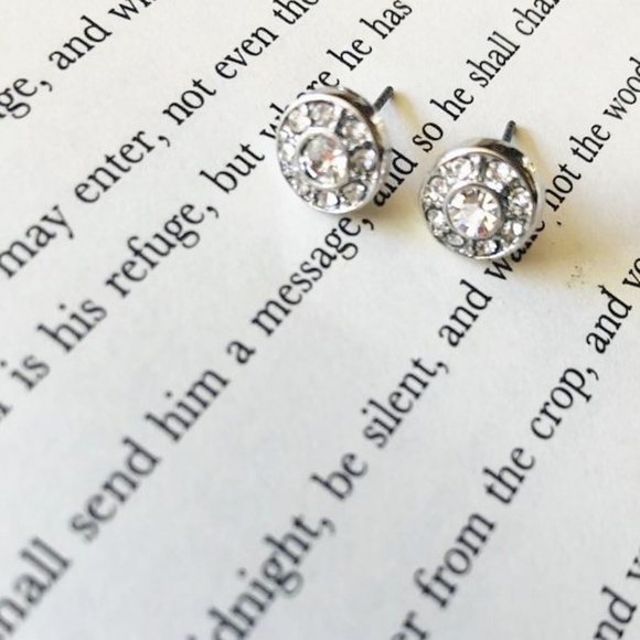 Alquimia Silver Crystal Stud Earrings - Picture 1 of 1